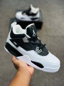 Jordan 4 “Reasonable Doubt”-j4nwb1.1