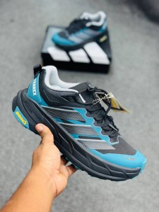 Adidas Terrex Agravic (Craftsmanship Edition)-Core Black / Dark Charcoal Grey/Teal Blue / Cyan-(super lightweight and Super comfortable)-(Made in vietnam)-adtrbl