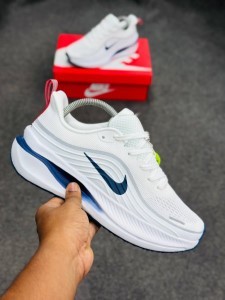 Nike Vomero Plus-White / Blue Hero/ deep royal blue/vibrant blue-(super lightweight and Super comfortable)-(Made in vietnam)-nkr7whbl