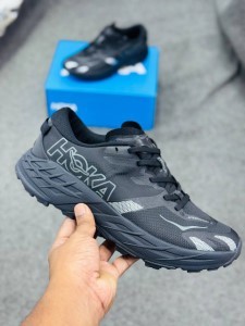 Hoka One One Speedgoat 7-Black/ Outer Orbit-(super lightweight and Super comfortable)-(Made in vietnam)-hks7blk