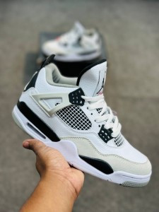 Jordan 4 Retro Military Black-j4mbk1.1