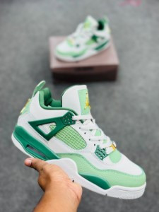 Air Jordan 4 Retro(White & Pine Green) j4wgr1.1