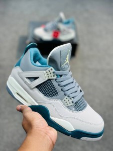 Jordan 4 SE Dust-j4gg1.1